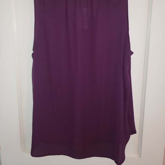 👖👠💼Vince Camuto Sleeveless Plum Top Sz M - Picture 5 of 7